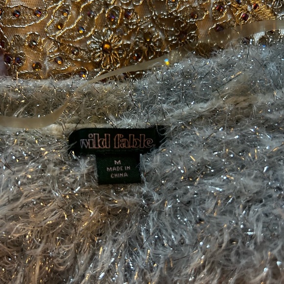Christmas Wild Fable Shimmering Silver Fuzzy Sweater cozy size M. 🎄🎅🏻 (c) - Picture 2 of 10